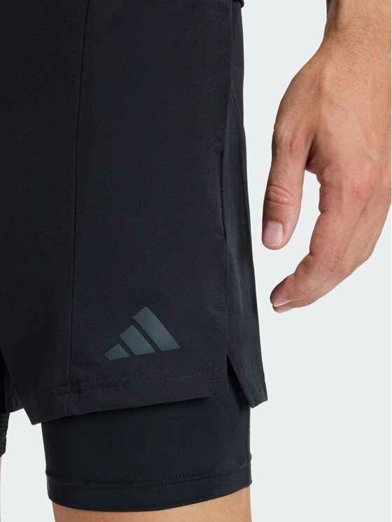 adidas adidas Szorty sportowe 159378 Czarny Regular Fit