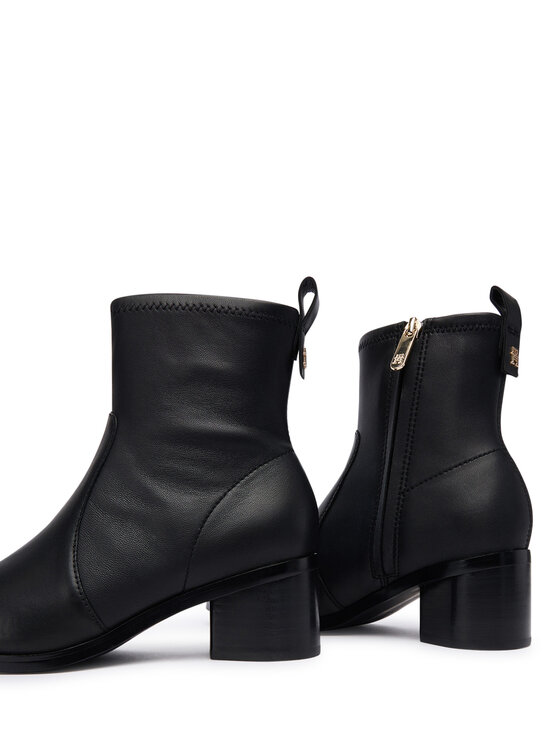 Tommy Hilfiger Tommy Hilfiger Škornji Th Stretch Leather Bootie FW0FW08860 Črna