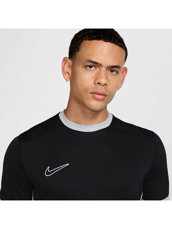 Nike Nike T-Shirt FZ9754-010_M Czarny Standard Fit