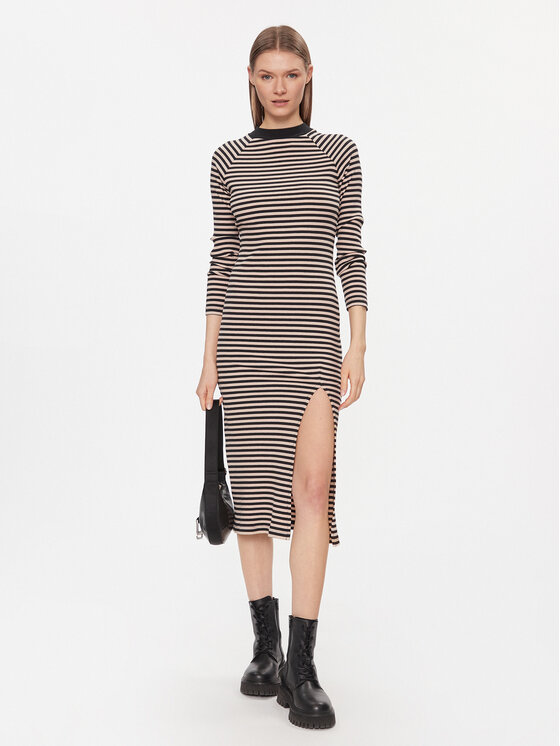Brave Soul Brave Soul Vsakodnevna obleka LDRJ-624SLOANE Črna Regular Fit