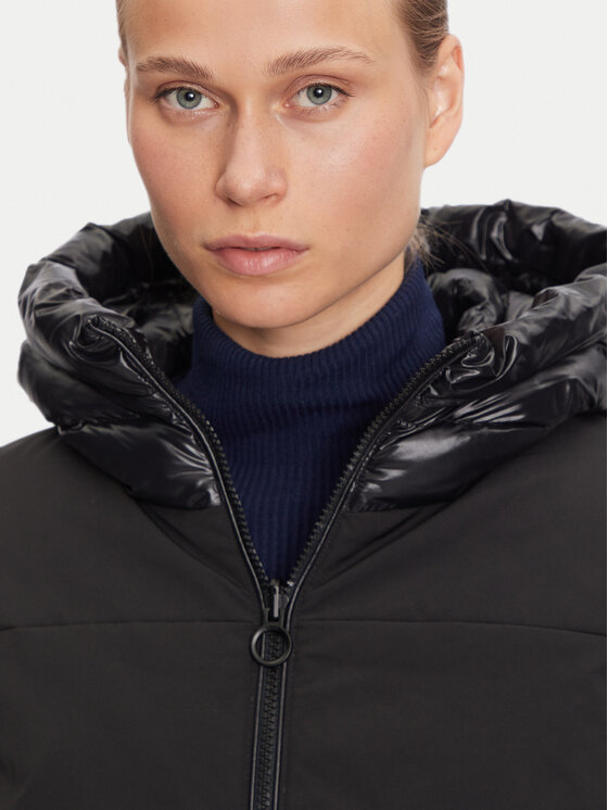 Geox Geox Kurtka zimowa Zosma W4628A TC191 F0284 Czarny Regular Fit