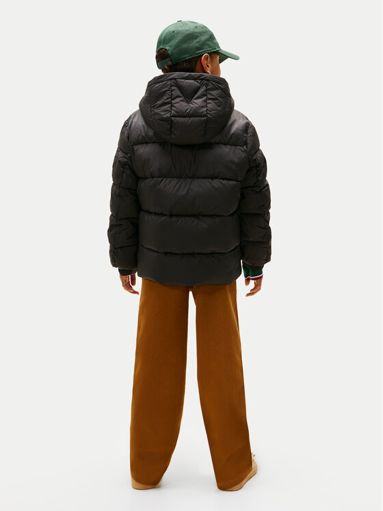 Tommy Hilfiger Tommy Hilfiger Kurtka zimowa KB0KB10093 D Czarny Regular Fit