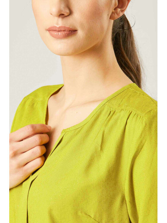 QUIOSQUE QUIOSQUE Blúzka STRUCTURE BLOUSE Zelená Regular Fit