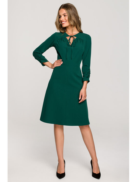 Stylove Stylove Koktejlové šaty S325 Zelená Regular Fit