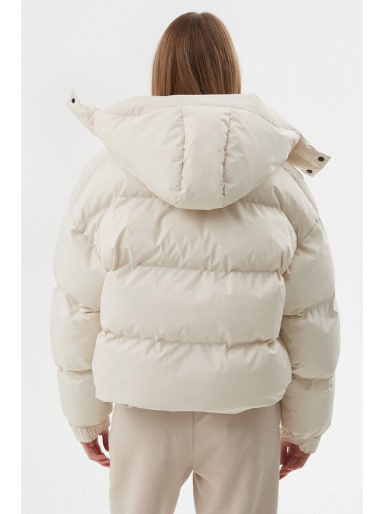 Estro Estro Μπουφάν πουπουλένιο ER00114590 Μπεζ Oversize