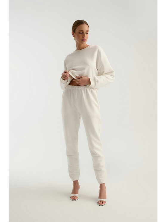 TRIPLES TRIPLES Spodnie dresowe Teddy Off White Biały Straight Fit