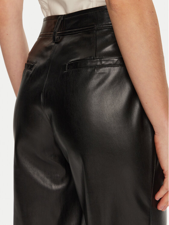 Guess Guess Dirbtinės odos kelnės Lia W4YB18 WF8Q0 Juoda Regular Fit