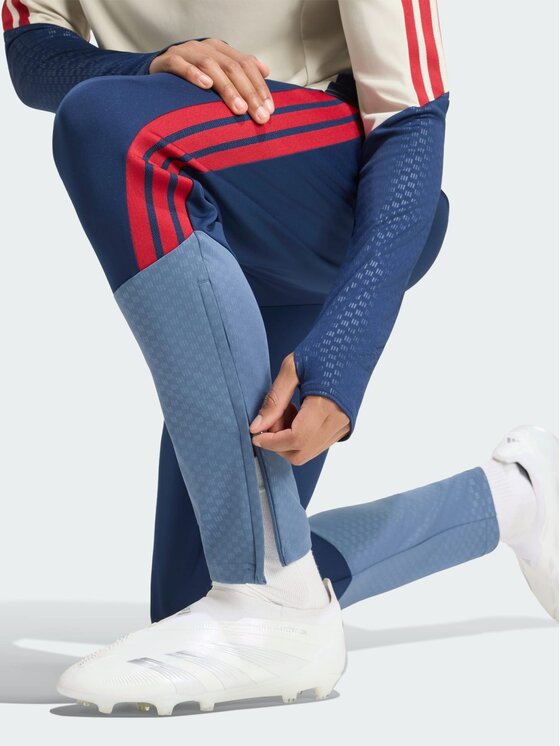 adidas adidas Spodnie dresowe 168867 Niebieski jasny Slim Fit