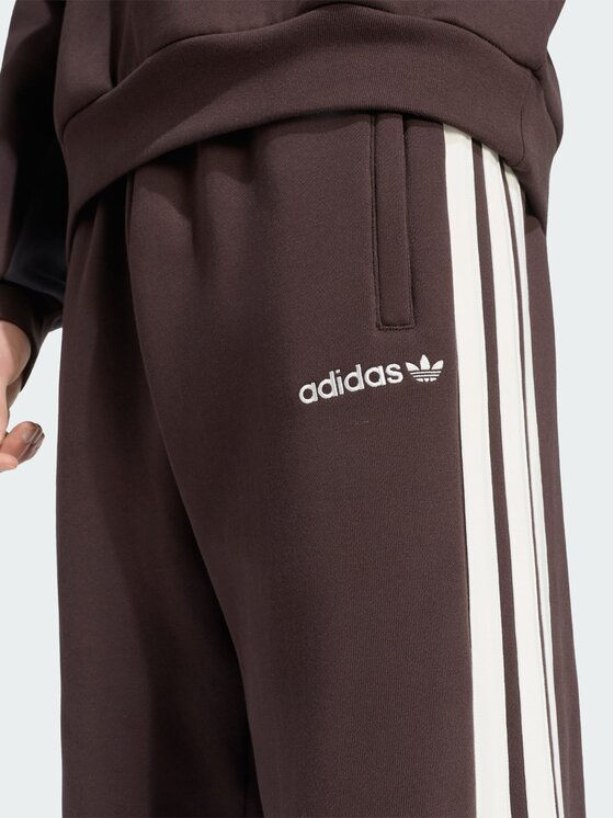 adidas adidas Spodnie dresowe 170154 Brązowy Loose Fit