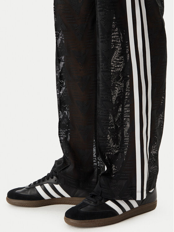 adidas adidas Úpletové kalhoty Crochet Firebird KD0346 Černá Regular Fit