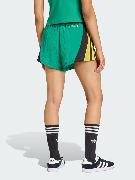 adidas adidas Szorty materiałowe 159070 Zielony Loose Fit