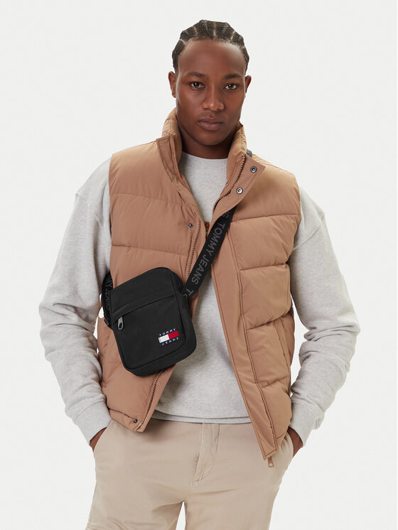 Tommy Jeans Geantă crossover Tjm Ess Daily Reporter AM0AM13710 Negru