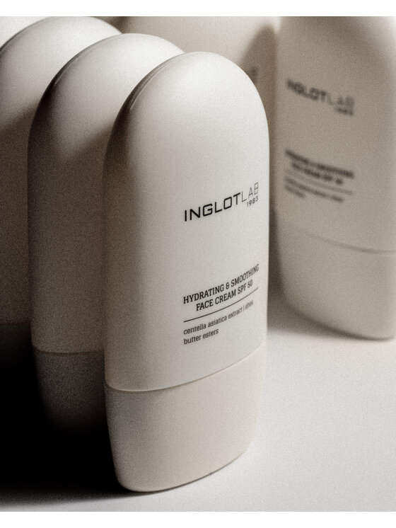 INGLOT INGLOT Nawilżająco-wygładzający SPF 50 Krem na dzień