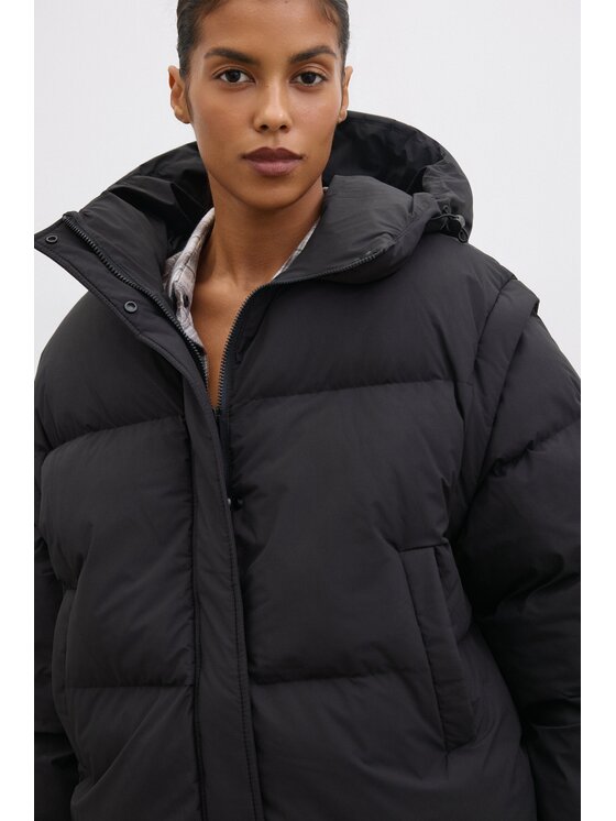 Estro Estro Kurtka zimowa ER00120567 Czarny Loose Fit