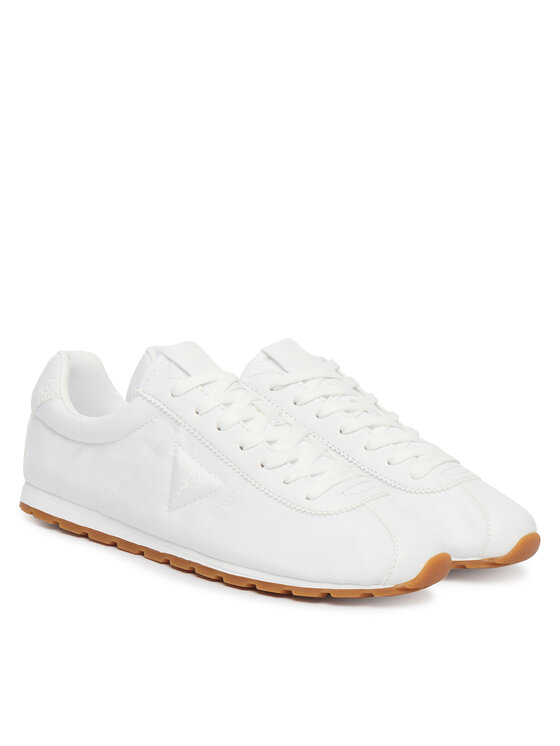 Guess Guess Sneakersy 181758 Bílá