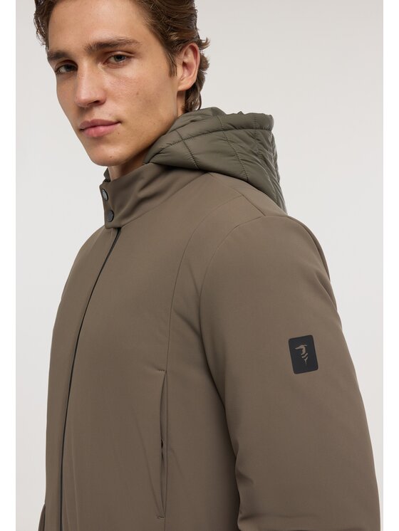 Trussardi Trussardi Płaszcz zimowy 8011M000037N040 Brązowy Regular Fit
