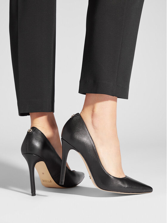 Guess Guess Augstpapēžu kurpes FL8GA9 LEA08 Melns