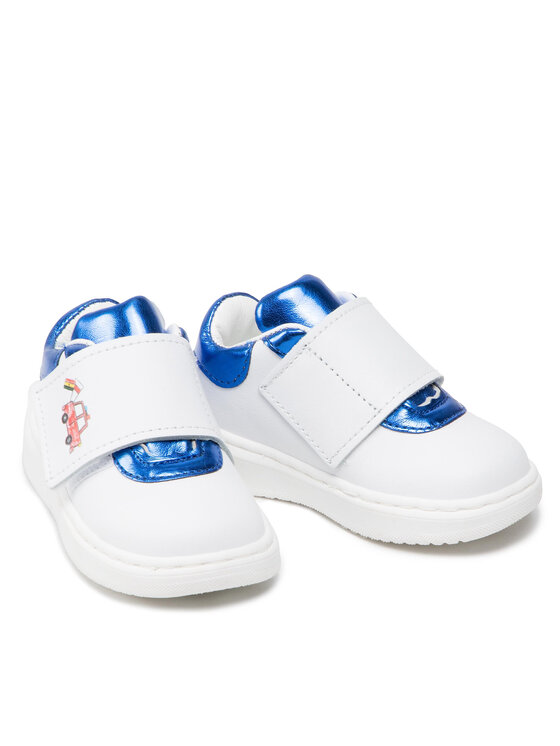 Omenaa Foundation Omenaa Foundation Tossud 02-J1/503V/EOB Valge