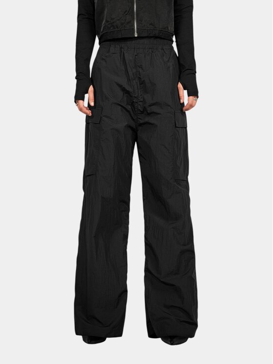 MADE BY SOCIETY MADE BY SOCIETY Spodnie materiałowe Pantaloni WIDESET - P27802 Czarny Basic Fit