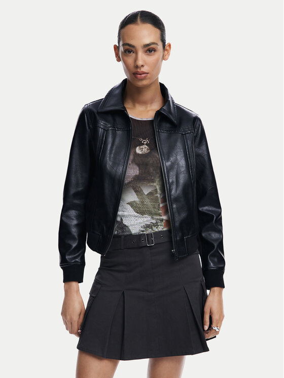 Desigual Desigual Jacke aus Kunstleder Helsinki 24WWEW35 Schwarz Regular Fit