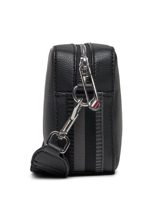 Crossbody tommy shop hilfiger bag
