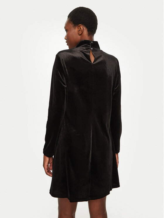 Gap Gap Ежедневна рокля 646695 Черен Regular Fit