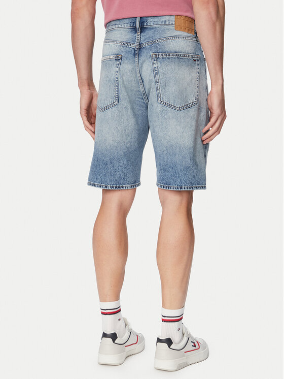 Tommy Jeans Tommy Jeans Jeans kratke hlače Otis DM0DM23065 Svetlo modra Regular Fit