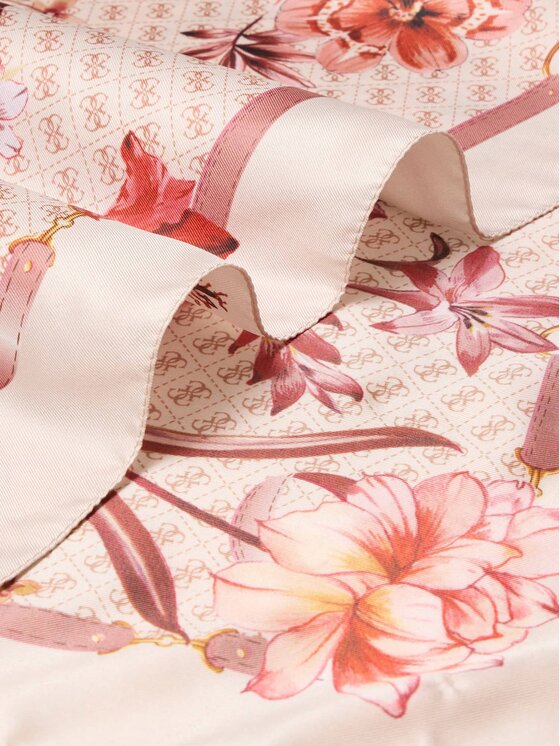 Guess Guess Šal 181033 Pisana