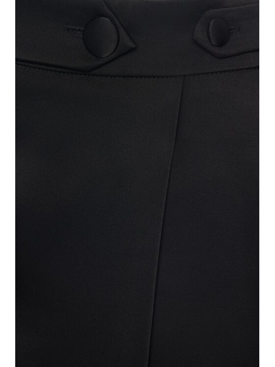 La Mania La Mania Spodnie garniturowe ALLURE Czarny Classic Fit