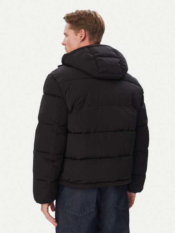 HUGO HUGO Зимно яке Baro2642 50567117 Черен Regular Fit