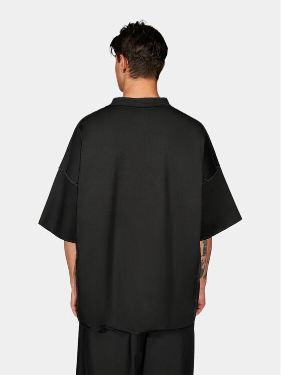 MADE BY SOCIETY MADE BY SOCIETY T-Shirt Silent Form - T17847 Czarny Basic Fit