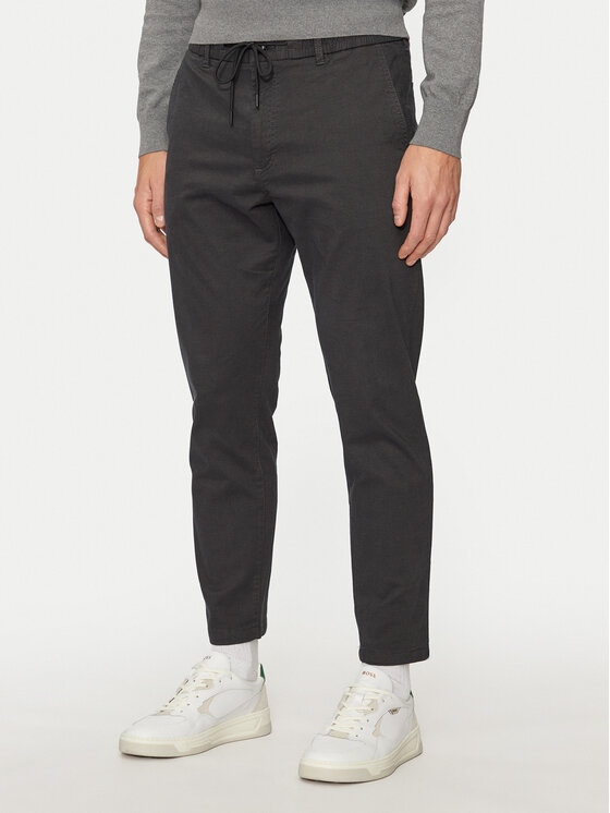 Boss Chino nohavice 50523146 Čierna Slim Fit
