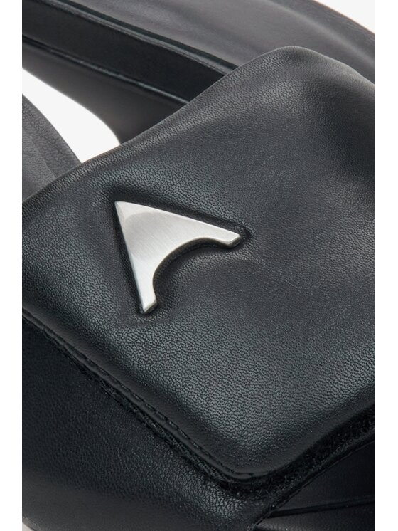 Estro Estro Παντόφλες ER00115204 Μαύρο