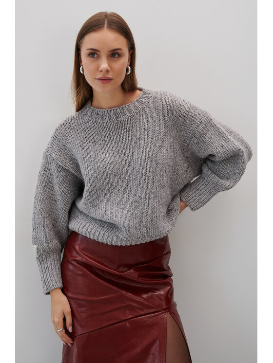 Fobya Fobya Sweter F2055 Szary Basic Fit
