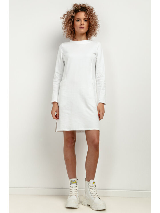 Tessita Tessita Sukienka dzianinowa T412/1/XL-XXL Biały Relaxed Fit
