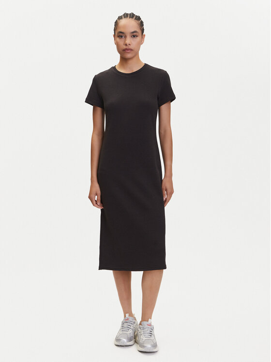 Puma Puma Повсякденна сукня Her 685063 Чорний Regular Fit