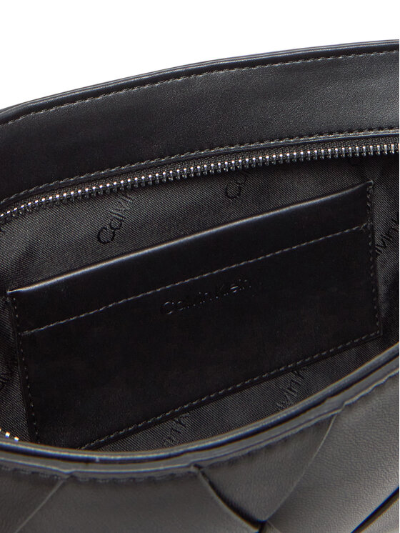 Calvin Klein Calvin Klein Torbica Ck Woven Elongated Shoulder Bag K60K612992 Crna