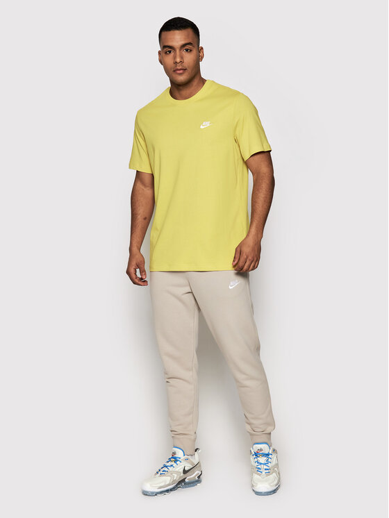 Nike t shirt giallo online