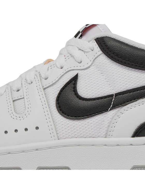 Nike Nike Sneakersy Attack Qs Sp FB8938 101 Biały