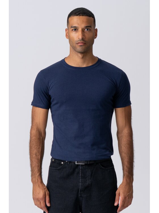 TeeShoppen TeeShoppen T-Shirt 'Muscle Collection' Granatowy Slim Fit
