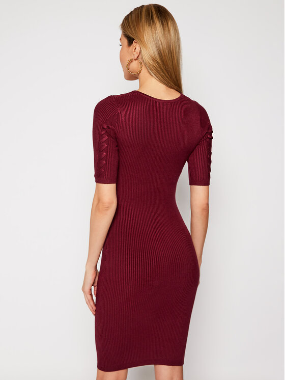 Guess Guess Rochie tricotată W0RK64 R2BF3 Vișiniu Slim Fit