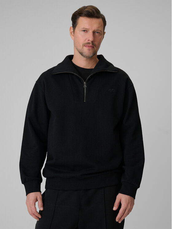 4F 4F Bluza SPORT STORIES 25/26 Czarny Regular Fit