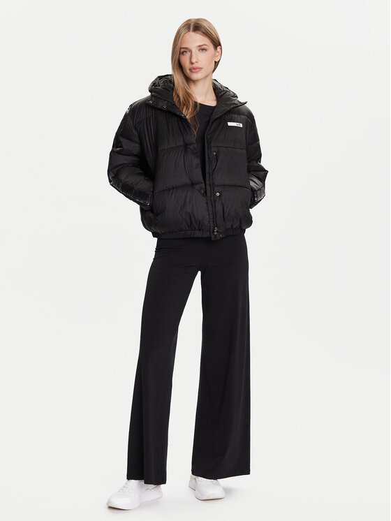 EA7 Emporio Armani EA7 Emporio Armani Ziemas jaka 7W000681 AF16413 UC001 Melns Relaxed Fit