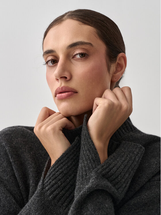 TATUUM TATUUM Rolák LINER 2 Sivá Classic Fit