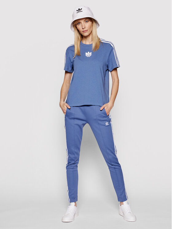adidas T-Shirt adicolor 3D Trefoil GN2933 Blau Loose Fit • Modivo.de