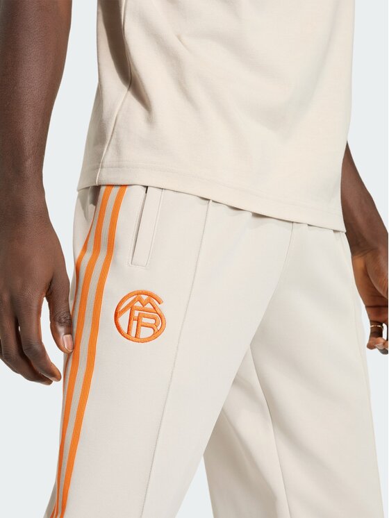 adidas adidas Spodnie dresowe 161518 Beżowy Slim Fit