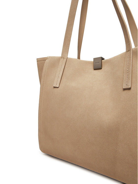 Calvin Klein Calvin Klein Torbica Ck Narrate Shopper_Suede K60K612983 Bež