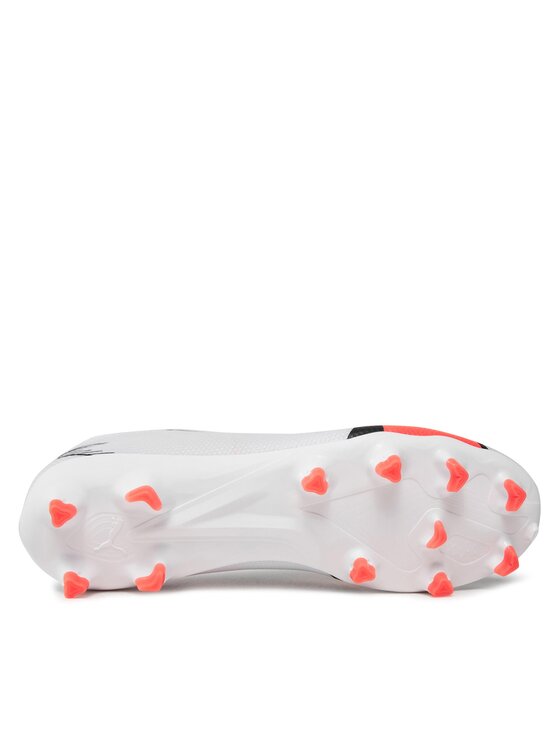 Puma Puma Buty do piłki nożnej Ultra Match Ll Fg/Ag Jr 107514 01 Biały