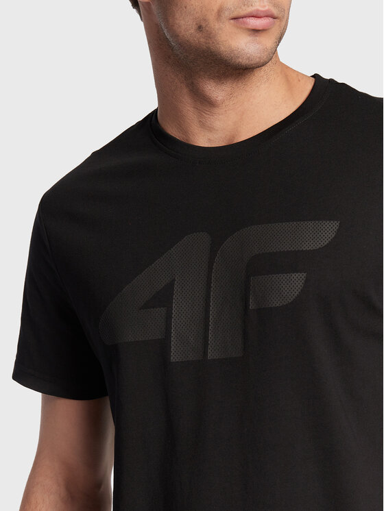 4F 4F T-Shirt H4Z22-TSM353 Czarny Regular Fit