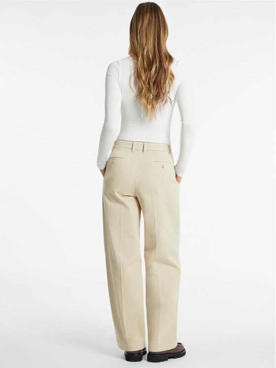 Guess Jeans Guess Jeans Kalhoty z materiálu 171703 Hnědá Slim Fit